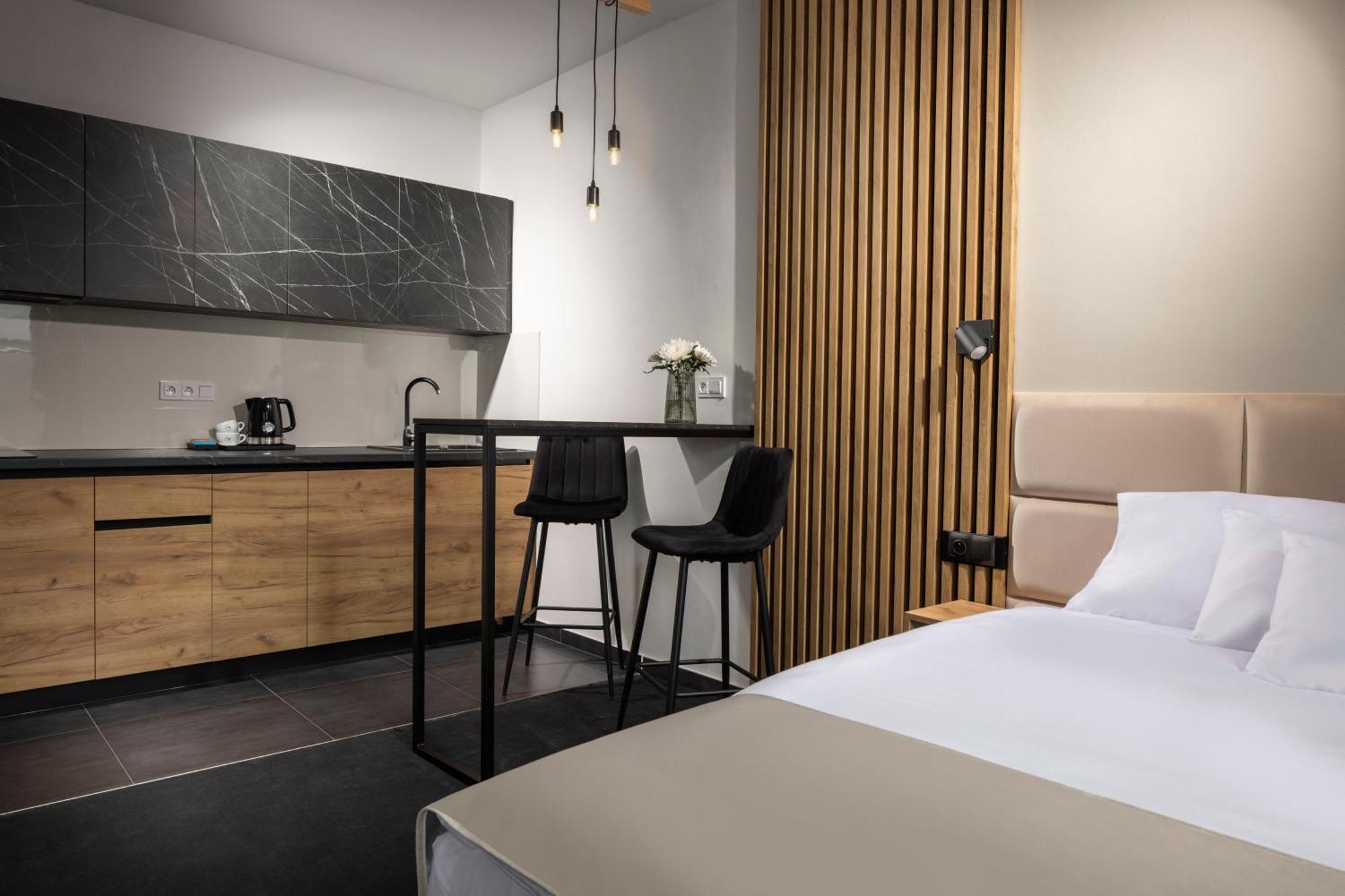 Hotel Savorsky Jihlava Ngoại thất bức ảnh